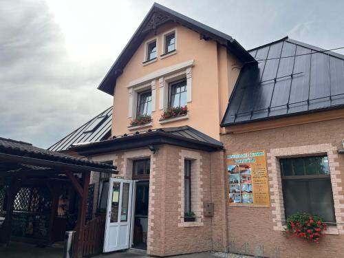 Budova, kde se penzion nachází