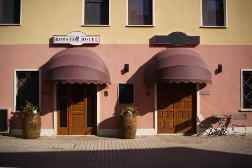 Budova, kde se hotel nachází