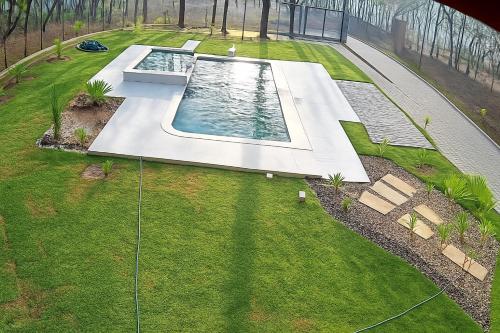 Swimmingpoolen hos eller tæt på Fazenda Grand-Place