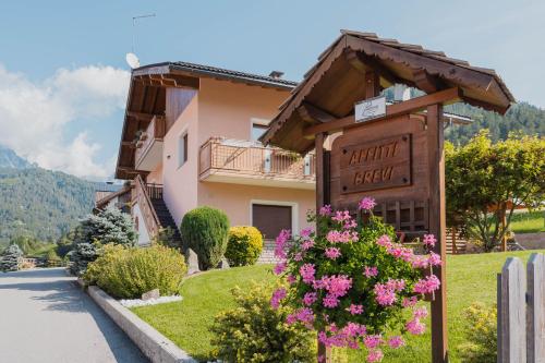 Nespecifikovaný výhled na hory nebo výhled na hory při pohledu z apartmánu