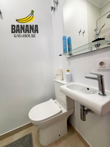Banana Gay House - Only Men
