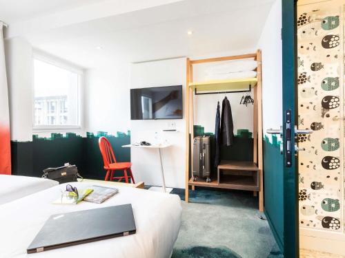 ibis Styles Thonon-les-Bainsにあるベッド