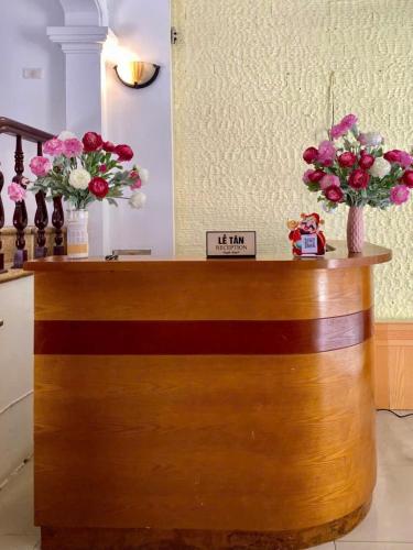 Ο χώρος του λόμπι ή της ρεσεψιόν στο Cẩm Hương Motel