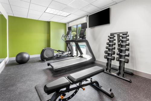 Palestra o centro fitness di Spark by Hilton Rock Hill