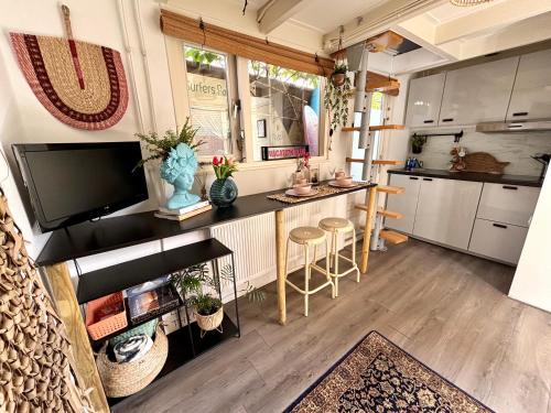 Η κουζίνα ή μικρή κουζίνα στο Tiny House - Surfers Paradise