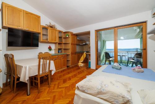 Apartments Francoise