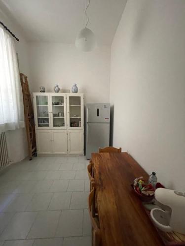 Photo de la galerie de l'établissement Historic apartment in the center, à Faenza