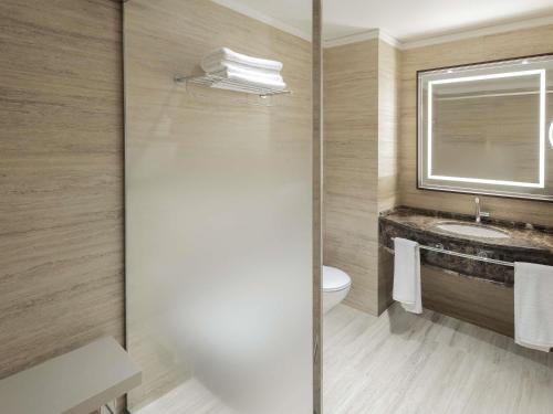 Gallery image of Hotel Oran Bay Managed By Accor in Oran