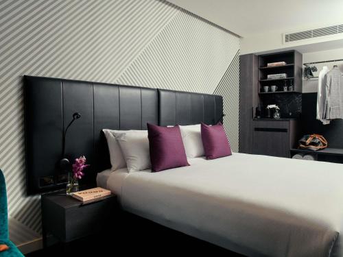 Katil atau katil-katil dalam bilik di Movenpick Hotel Melbourne On Spencer