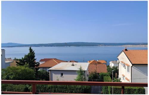 Lovely Apartment In Dramalj With House Sea View