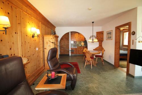 Residenza Lagrev - 2 Zimmerwohnung Nr 022 - Typ 21A - Hochparterre - Süd West