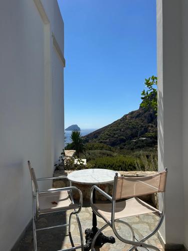 Gallery image of El Sol Hotel in Kapsálion