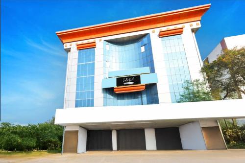 Bangunan di mana terletaknya hotel