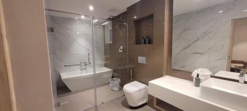 Un baño de Spectrum Hotel