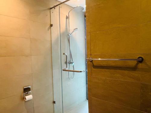 Ένα μπάνιο στο Luxury Apartment in Colombo