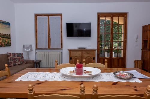 Μια τηλεόραση ή/και κέντρο ψυχαγωγίας στο Villa Italia