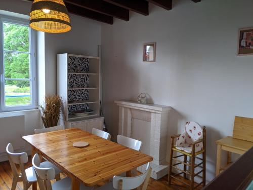 Posezení v ubytování Maison au bord du canal - L'échappée belle