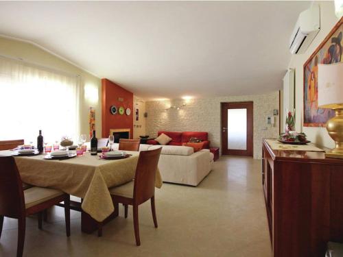 Ruang duduk di Villa near Gallipoli w Pool