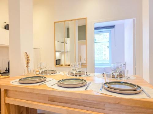 Fotografie z fotogalerie ubytování Le Sésame - Centre-Ville, Chic & Parking Gratuit v destinaci Saint-Brieuc