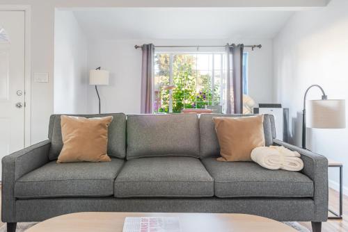 Gallery image of Blueground Centennial BBQ nr Red Morton Park SFO-1855 in Redwood City