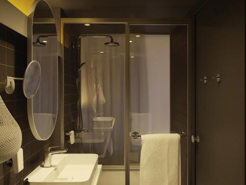 Un baño de ibis Almaty Jetisu