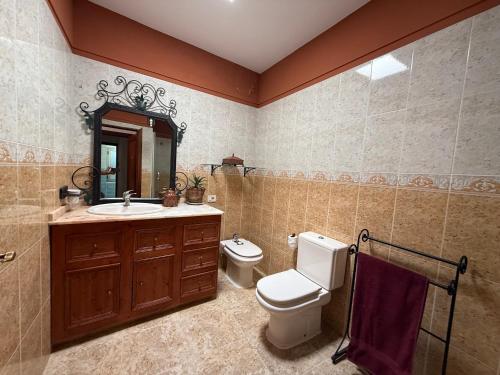 Ένα μπάνιο στο Madre Amada Accommodation Tenerife