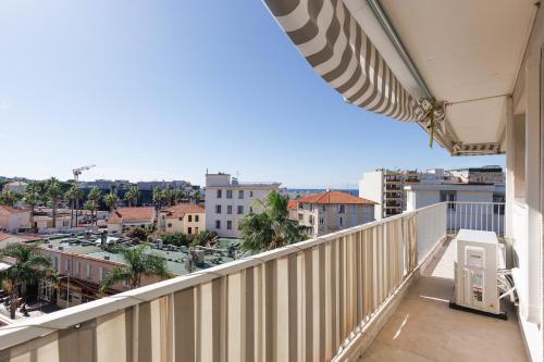 L'Alina - Balcon - 6 pers - Vue mer