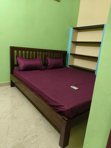 Postel nebo postele na pokoji v ubytování Hiba home stay