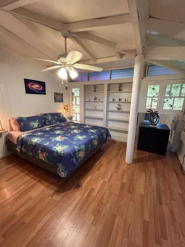 Ένα ή περισσότερα κρεβάτια σε δωμάτιο στο Shibui Cove, your private retreat to recharge