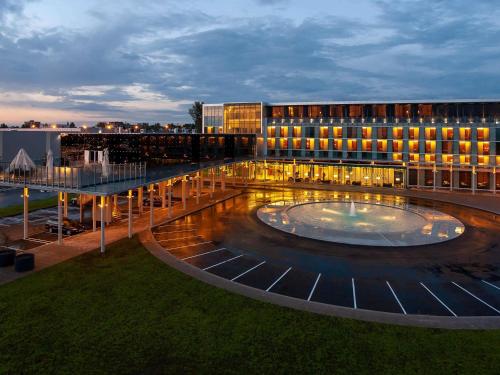 Bazén v ubytování Mercure Tallinn nebo v jeho okolí