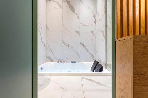 L'Exclusif Spa Suites Prestige Lyon Croix-Rousse photo 36