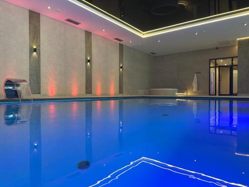 Kolam renang di atau dekat dengan Hotel Pałac Poledno
