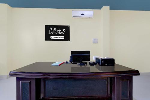 Μια τηλεόραση ή/και κέντρο ψυχαγωγίας στο Collection O Chakripuram Near Khusaiguda Bus Stop