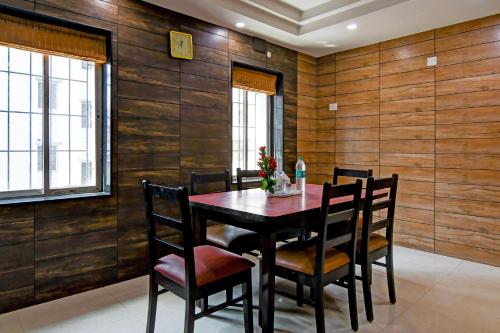 Un lugar para sentarse en Hotel O THE NEST INN