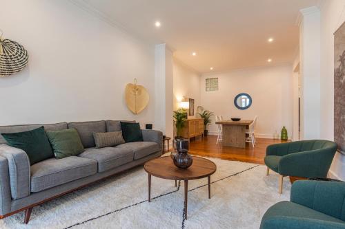 Vibrant Lisbon Escape with Private Patio