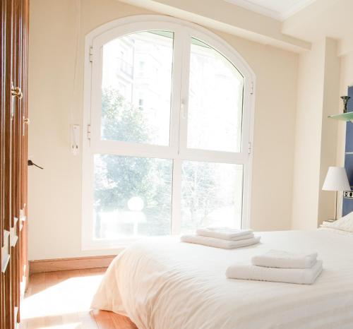 Luxury Ondaretta beach apartment with terrace