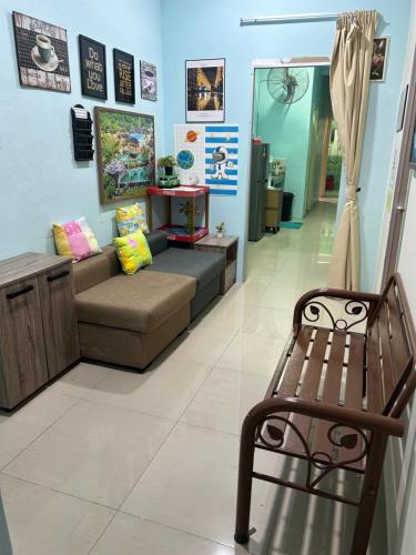 Ruang duduk di Cyber Loft Homestay