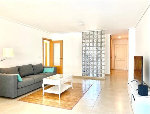 Modern apartment with pool close to the beach.