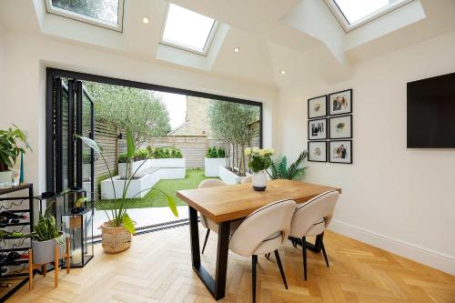 Billede fra billedgalleriet på Veeve - A Teddington Home i Teddington