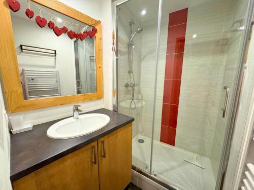 Charmant T2 28m² 4 pers, balcon sud, pied des pistes, parking inclus - Les Menuires - FR-1-452-274
