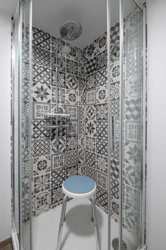 Bilik mandi di 3 appartements de standing côté jardin - sérénité et confort garantis