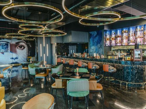 Ristorante o altro punto ristoro di Novotel Mumbai International Airport