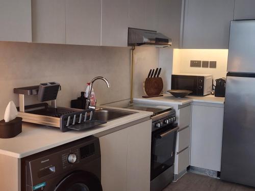 City View Apartment 5 min to Downtown and 5 min to World Trade Center DIFC