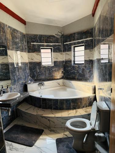 Ένα μπάνιο στο Ronda Guesthouse
