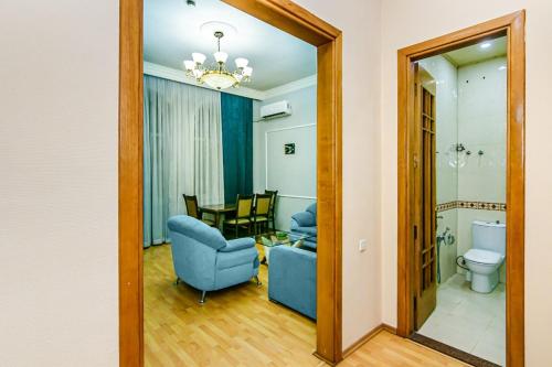 Et badeværelse på ISKCON Apartment