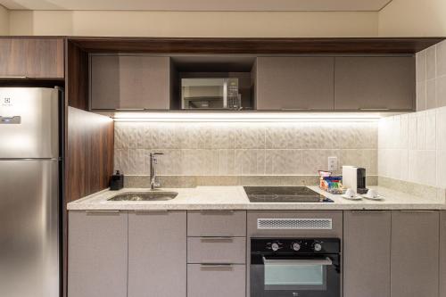 Una cocina o cocineta en Iconyc House of Charlie