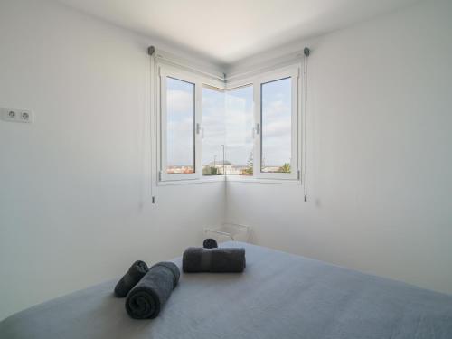 Buena Onda Modern Design, Heated Pool