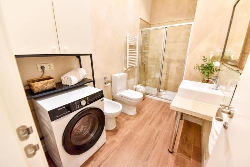 New! Unique Exclusive Apartment