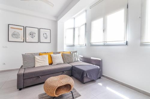 Breezy Bright Urban Oasis