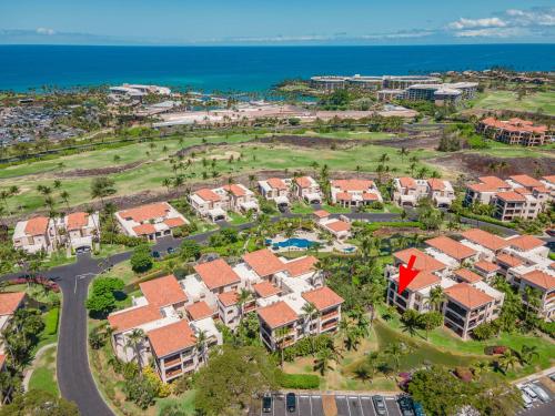 an aerial view of a resort with the ocean at New baths king bed open & tranquil pool hot tub in Waikoloa